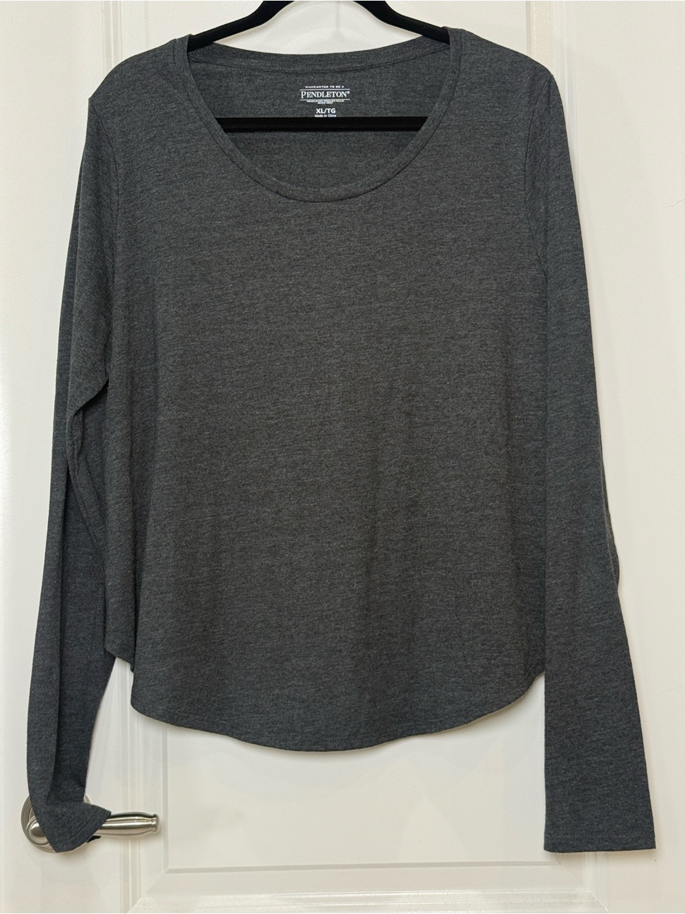 Pendleton Charcoal Gray Long-Sleeve Scoop Neck Top NWT